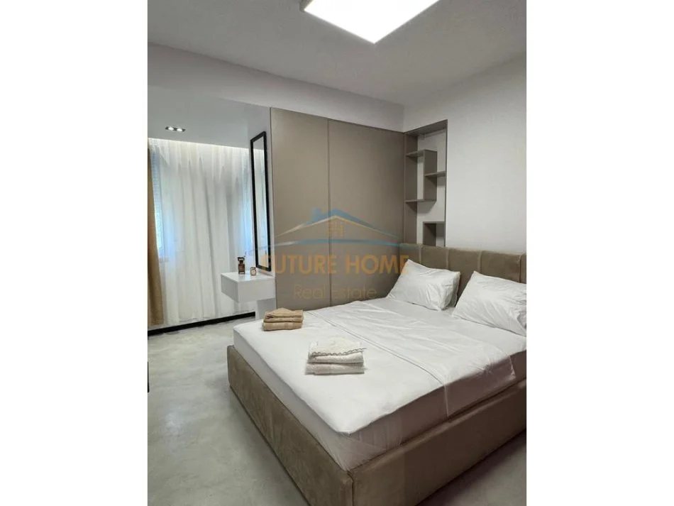 Tirane, shitet apartament 1+1 Kati 6, 124 m² 330.000 € 