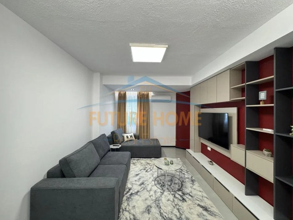 Tirane, shitet apartament 1+1 Kati 6, 124 m² 330.000 € 