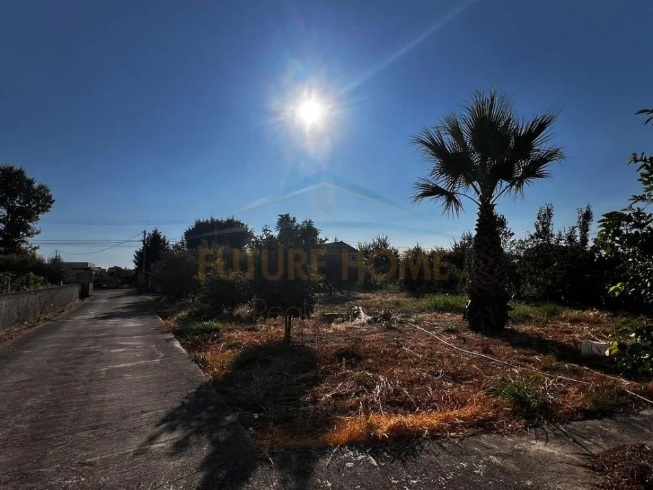 Durres, shitet shtepi 3+1 , 341 m² 300.000 € 