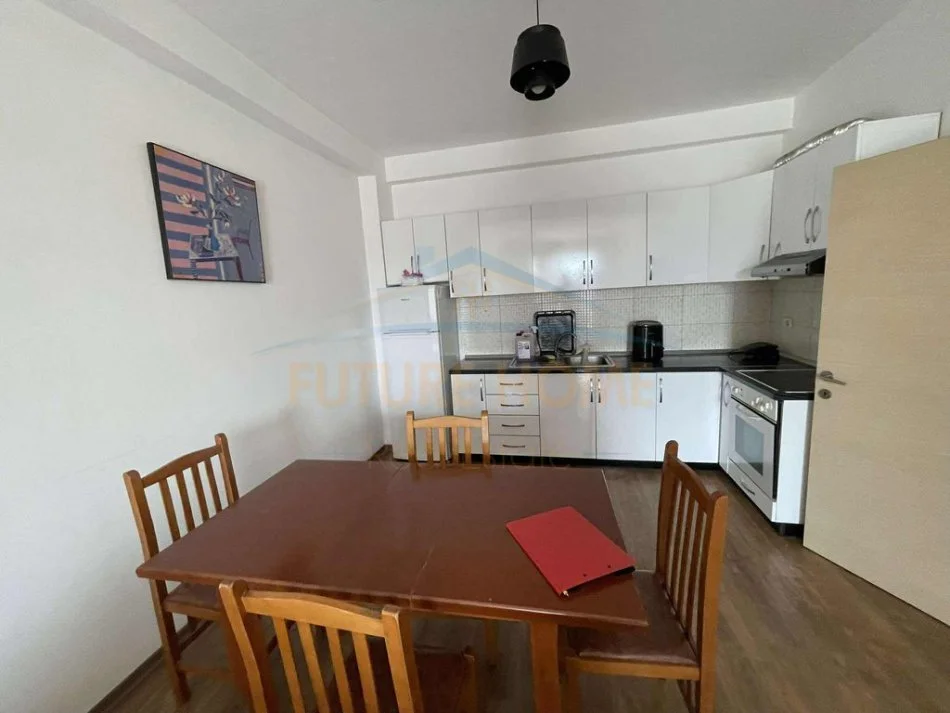 Tirane, shitet apartament 2+1 Kati 6, 114 m² 154000 € (UNAZA E RE)