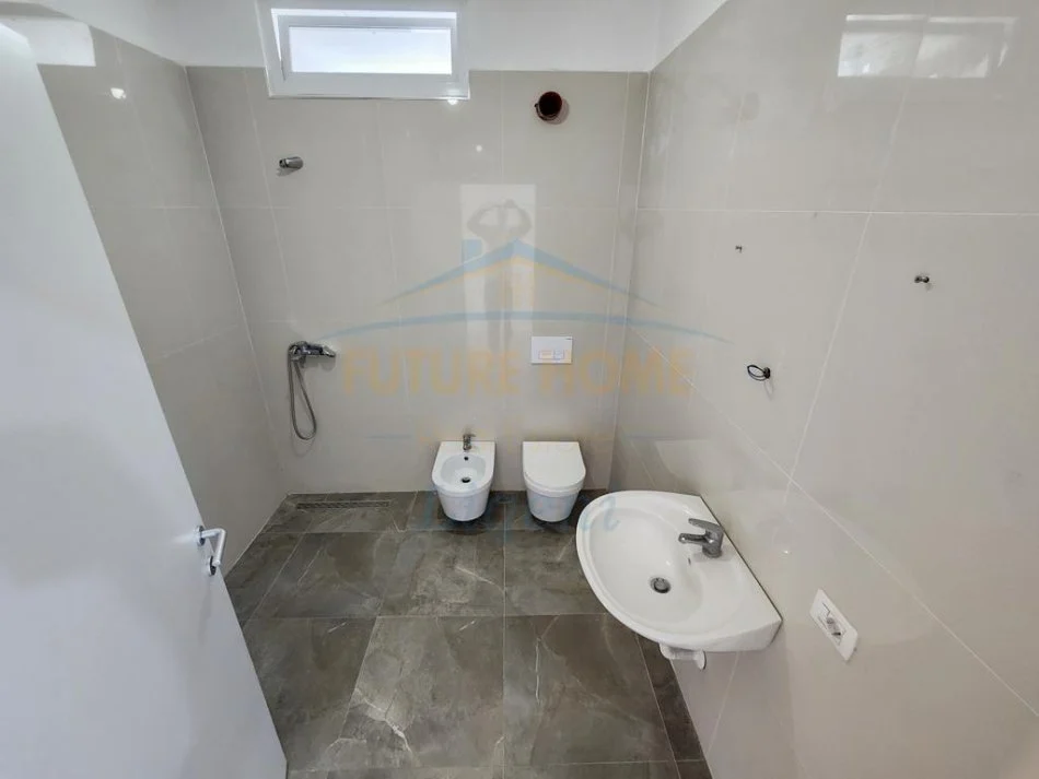 MUNDESI KREDIE Tirane, shitet apartament 2+1+2 Kati 2, 106 m² 175.000 € (5 MAJI)