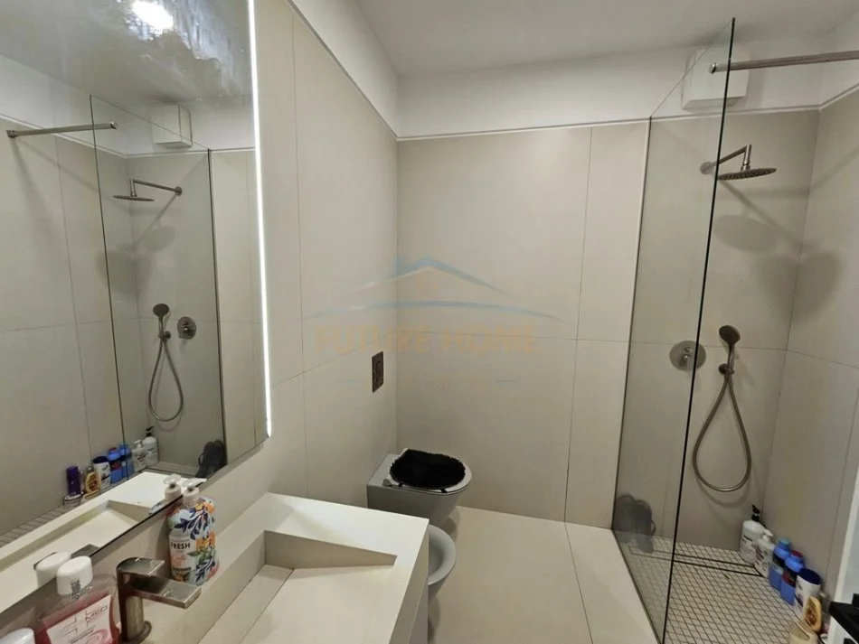 Tirane, jepet me qera apartament 2+1 Kati 6, 100 m² 750 €