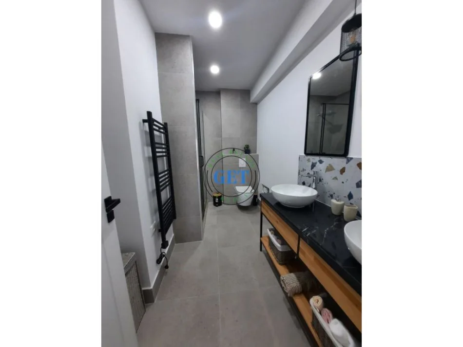 Durres, jepet me qera apartament 2+1 , 90 m² 1.050 € (Vollga, Durres)