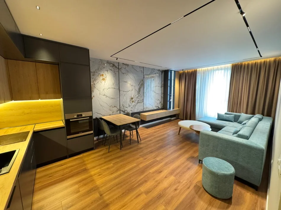 Tirane, jepet me qera apartament 1+1 Kati 7,