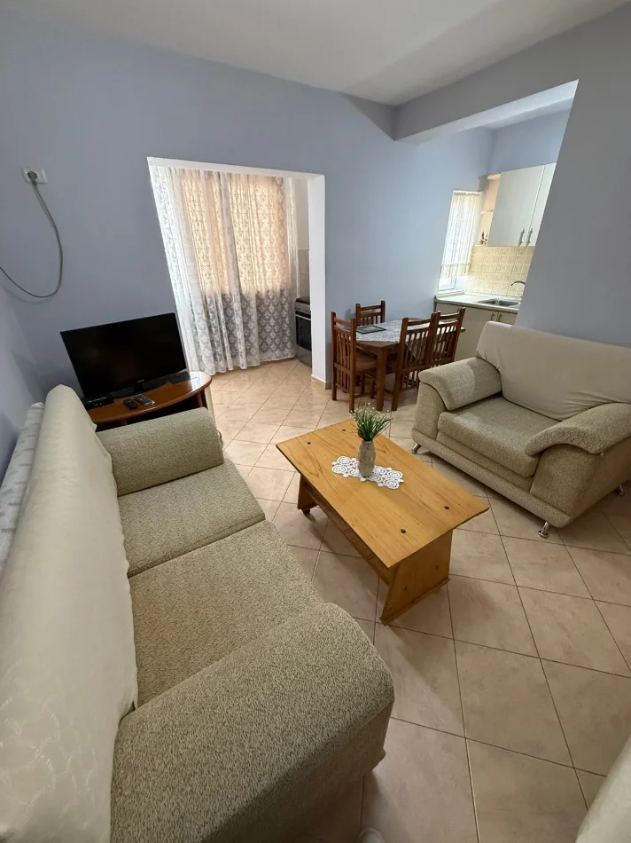 Tirane, jepet me qera apartament 2+1 Kati 6, 70 m² 500 € (Stadiumi Dinamo)