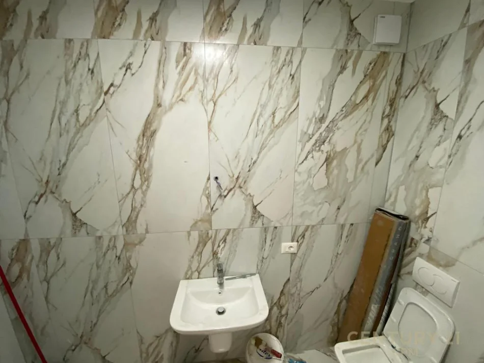 Tirane, jepet me qera apartament 1+1 Kati 9, 66 m² 700 € (Bulevardi i Ri)