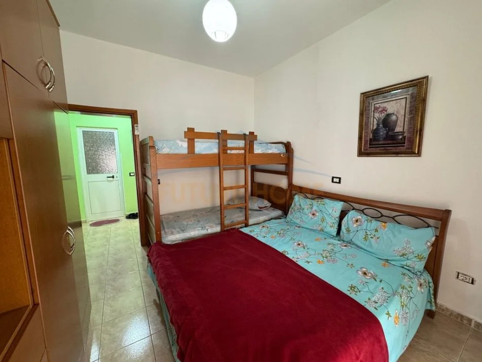 Durres, jepet me qera apartament 1+1+Aneks+Ballkon Kati 3, 53 m² 53 € (Plazh Iliria)