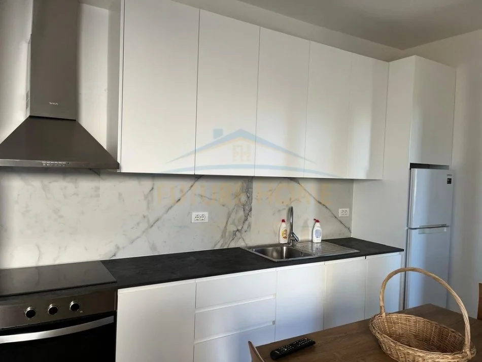 Durres, shitet apartament 1+1 Kati 2, 72 m² 240.000 € 