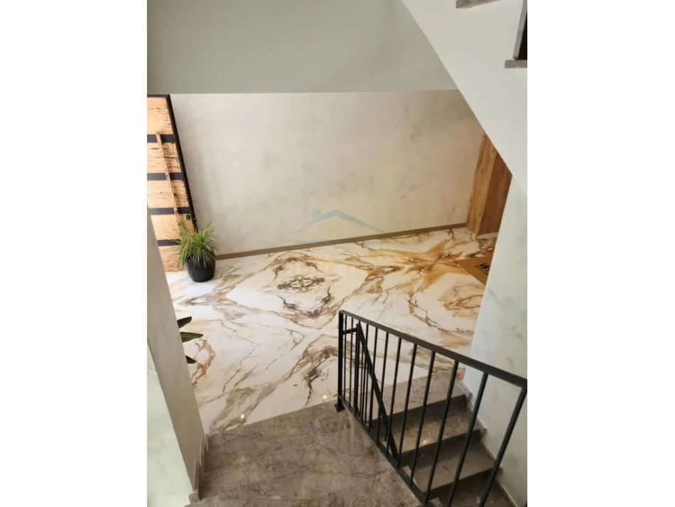 Durres, shitet apartament Kati 3, 138 m² 285.000 € 