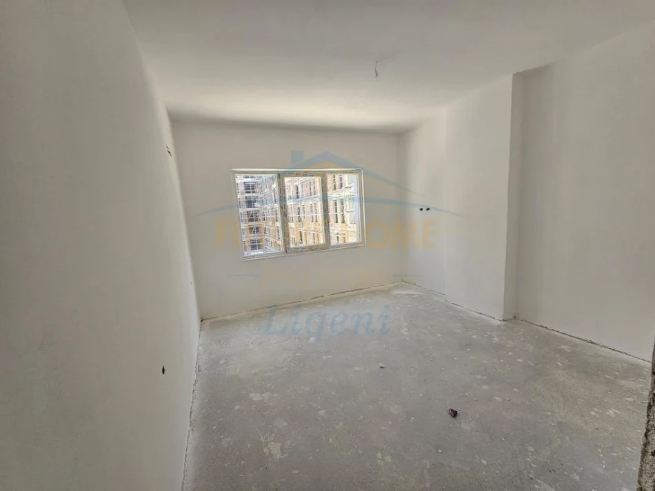 Tirane, shitet apartament 1+1 Kati 3, 69 m²89000 €