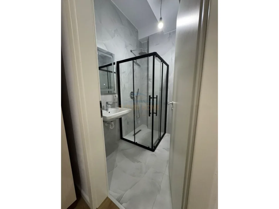 Tirane, jepet me qera apartament 2+1+Ballkon Kati 4, 76 m² 500 € (Kompleksi Kaimi)