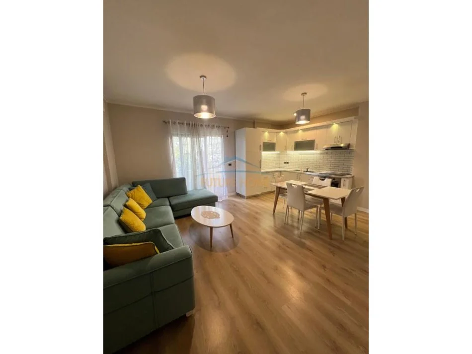 Tirane, jepet me qera apartament 1+1 Kati 2, 600 €