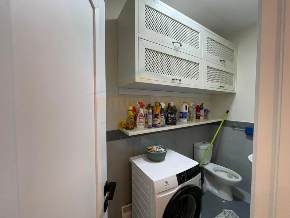 Tirane, jepet me qera apartament 3+2+Ballkon+Post Parkimi Kati 3, 97 m² 800 € (Residenca Kodra e Diellit 1)