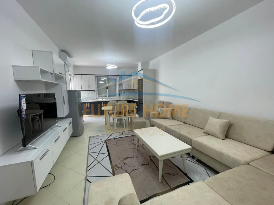 Tirane, jap me qera apartament 2+1 Kati 3, 94 m² 500 € (Fresk , Tiranë)