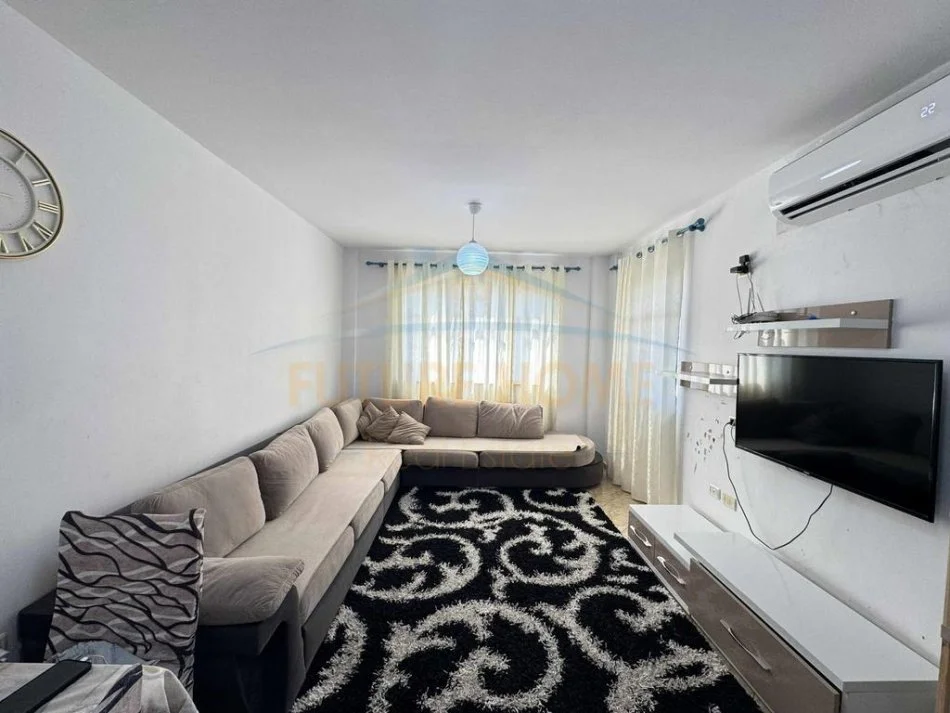 Tirane, shitet apartament 2+1 Kati 3, 84 m² 99.000 € (Kthesa kamzes)  UNA55671