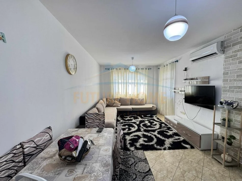 Tirane, shitet apartament 2+1 Kati 3, 84 m² 99.000 € (Kthesa kamzes)  UNA55671
