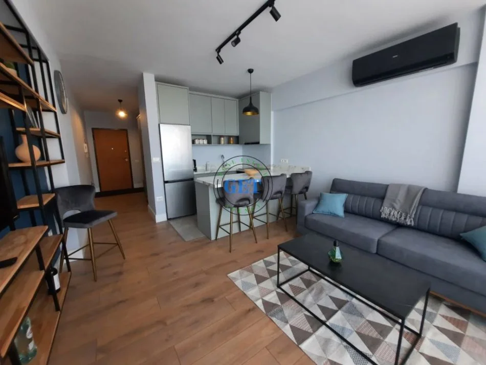 Durres, jepet me qera apartament 2+1 , 90 m² 1.050 € (Vollga, Durres)