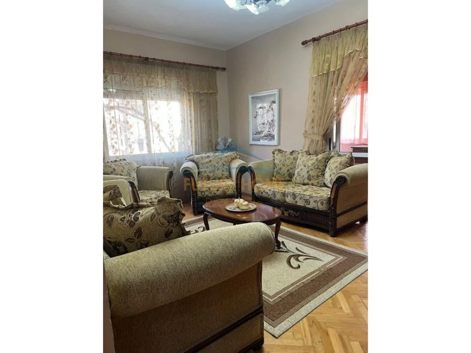 Tirane, shitet apartament 2+1+Ballkon Kati 4, 93 m² 195.000 € (Myslym Shyri)