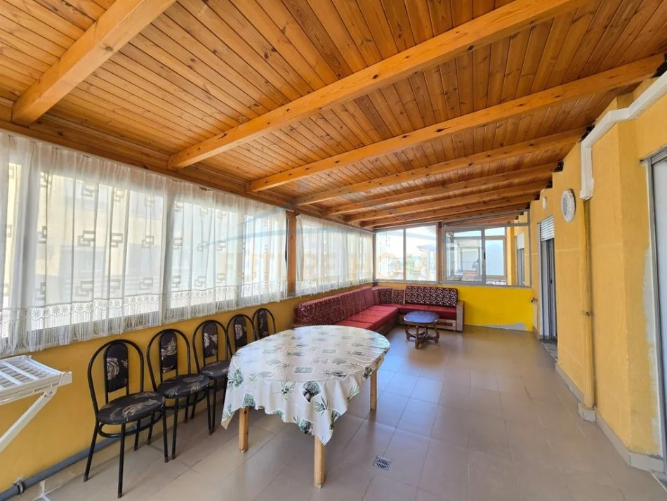 Durres, jepet me qera apartament 2+1+Aneks+Ballkon Kati 6, 88 m² 500 € (Plazh)