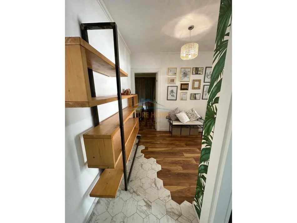 Tirane, shitet apartament 2+1 Kati 4, 110 m² 252.400 € (Kopshti Botanik)