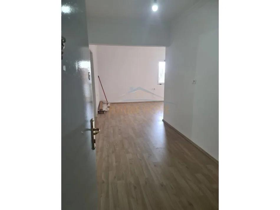 Tirane, shitet 2+1 Kati 5, 72 m² 155.000 € 