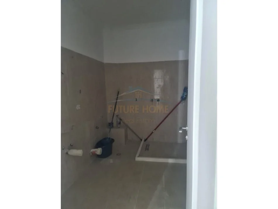 Tirane, shitet 2+1 Kati 5, 72 m² 155.000 € 