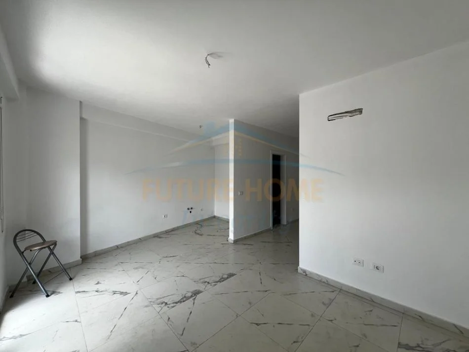 Qera, Apartament për zyra 1+1, Shkolla e Baletit, 400 €