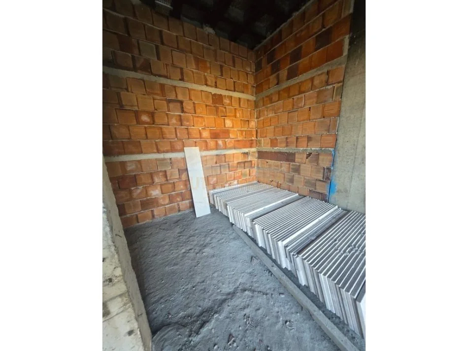 Durres, shitet apartament duplex , 34 m² 55.000 € 