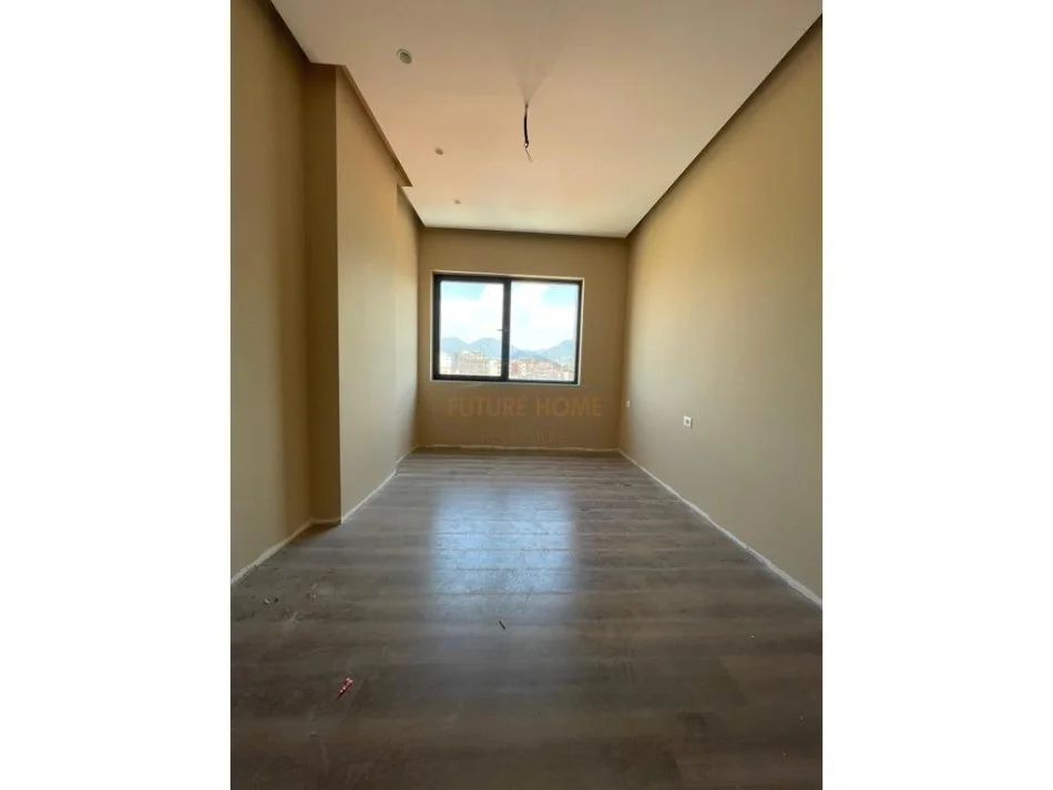 Tirane, shitet apartament 2+1+2+Ballkon Kati 6, 121 m² 320.000 € (Vasil Shanto, Spring Residence)