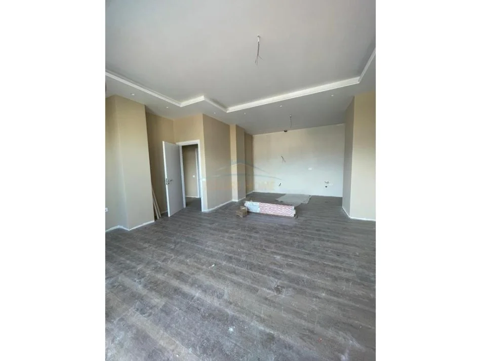 Tirane, shitet apartament 2+1+2+Ballkon Kati 6, 121 m² 320.000 € (Vasil Shanto, Spring Residence)