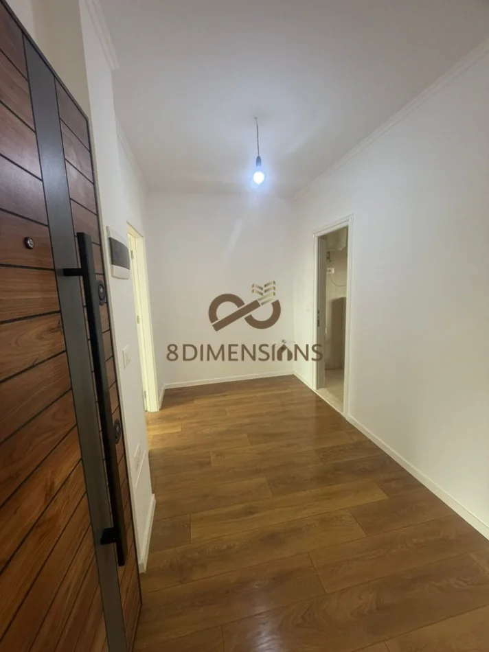 Tirane, shitet apartament 1+1 Kati 5, 54 m² 98.000 € (porcelan)  D8141Z-10