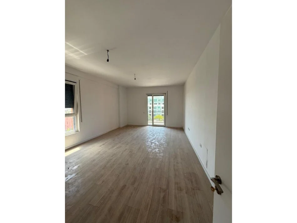 Tirane, shitet apartament 2+1 Kati 4, 98 m² 109.900 € 