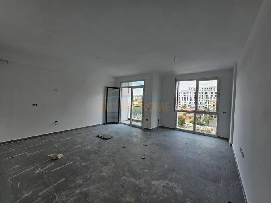 Tirane, shitet apartament 2+1+Ballkon Kati 3, 124 m² 208.000 € (Bulevardi i Ri)