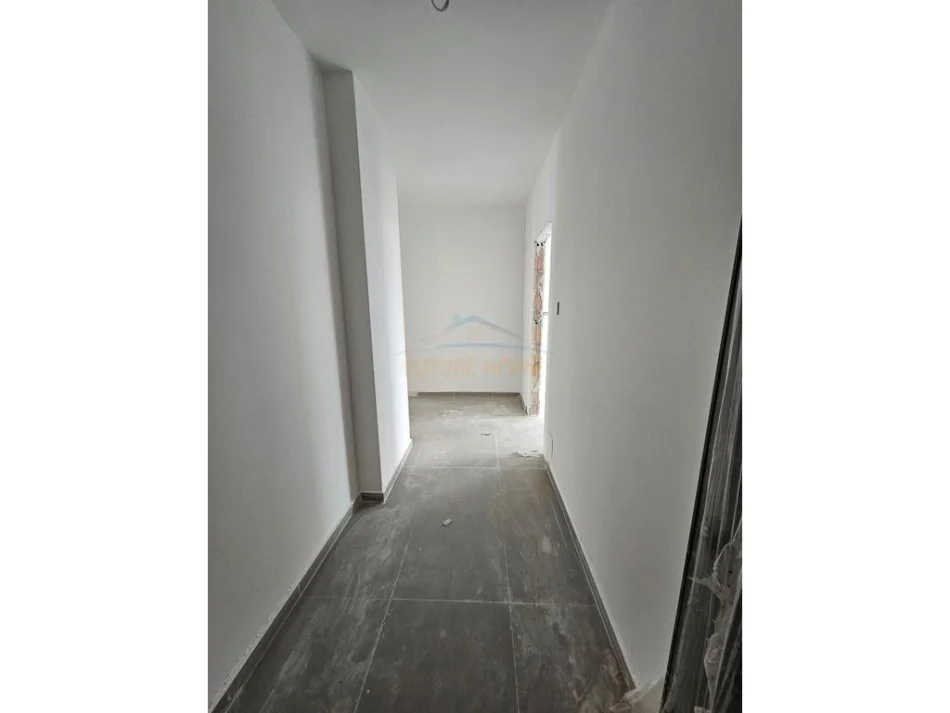 Tirane, shitet apartament 2+1+Ballkon Kati 3, 124 m² 208.000 € (Bulevardi i Ri)