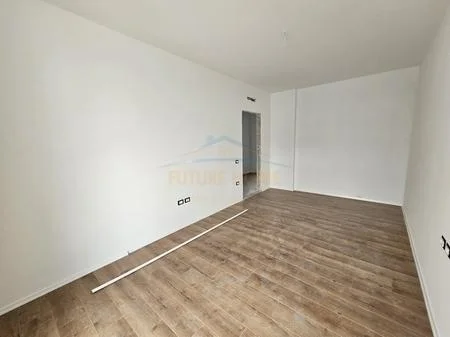 Tirane, shitet apartament 2+1 Kati 3, 124 m² 208.000 € 