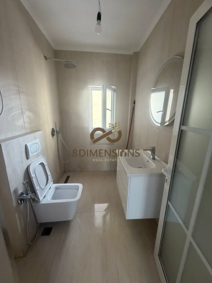 Tirane, shitet apartament 1+1 Kati 5, 54 m² 98.000 € (porcelan)  D8141Z-10