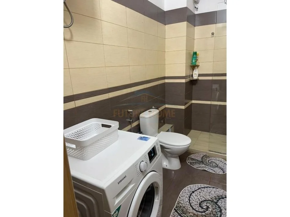 Tirane, jepet me qera apartament 1+1 Kati 2, 76 m² 600 € 