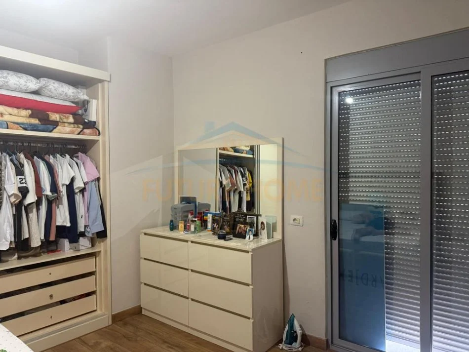 Tirane, shitet apartament , 105 m² 135.000 € (RRUGA SHEFQET KUKA)