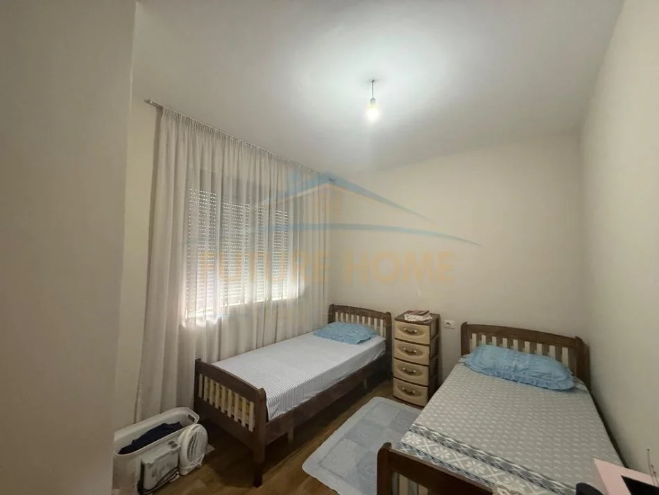 Tirane, shitet apartament Kati 7, 105 m² 135.000 € (FRESK)