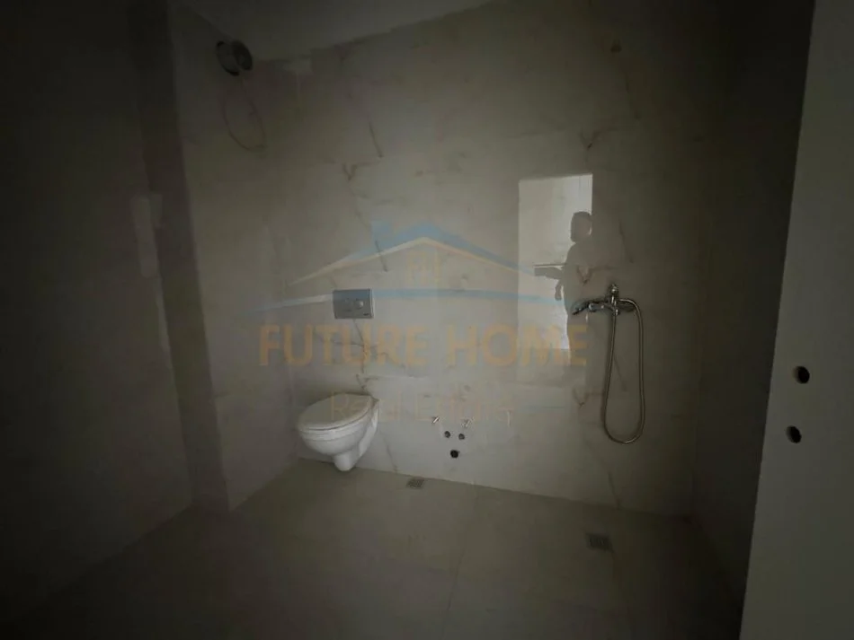 Tirane, shitet apartament 1+1+Ballkon Kati 6, 66 m² 115.000 € 