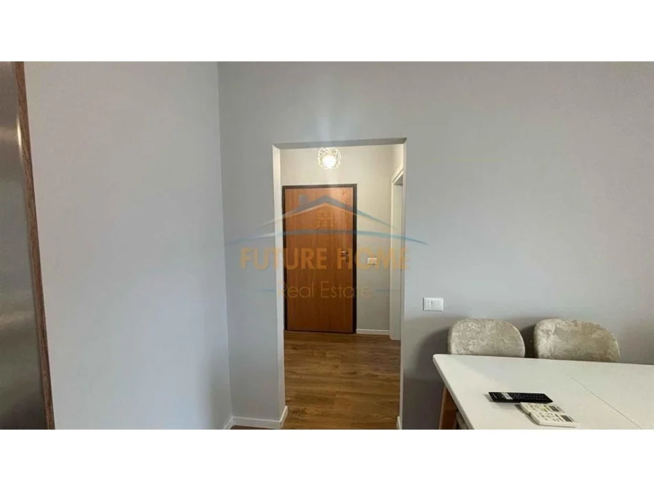 jepet me qera 1+1 Kati 6, 68 m² 500 €