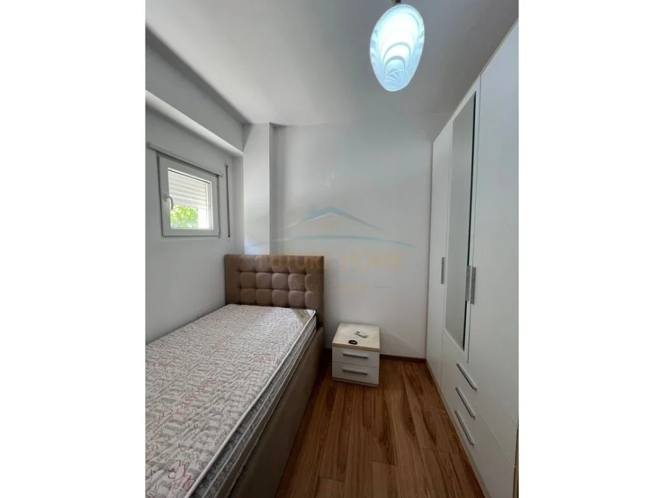 Tirane, jepet me qera apartament 2+1+Aneks+Ballkon Kati 0, 70 m² 650 € (REZIDENCA KODRA E DIELLIT II)