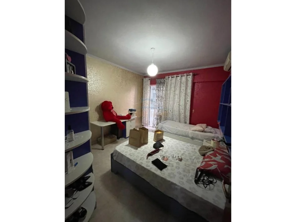 Tirane, jepet me qera apartament 2+1 Kati 5, 100 m² 600 € 