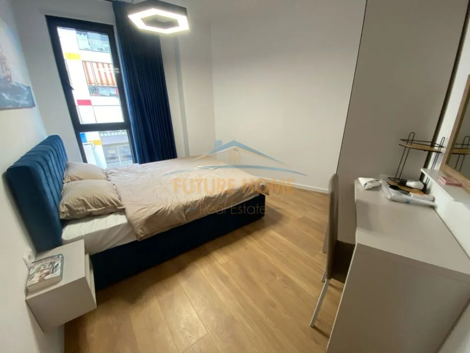 Tirane, jepet me qera 1+1 Kati 6, 68 m² 600 € 