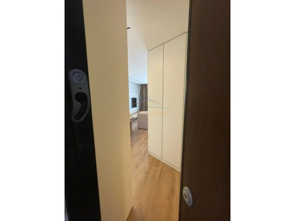 Tirane, jepet me qera apartament 1+1 Kati 6, 59 m² 700 € 