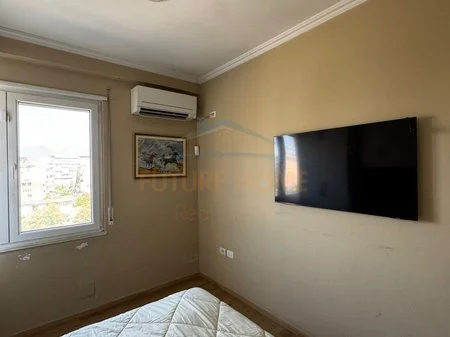 Tirane, jepet me qera apartament 2+1 , 97 m² 1.000 € 