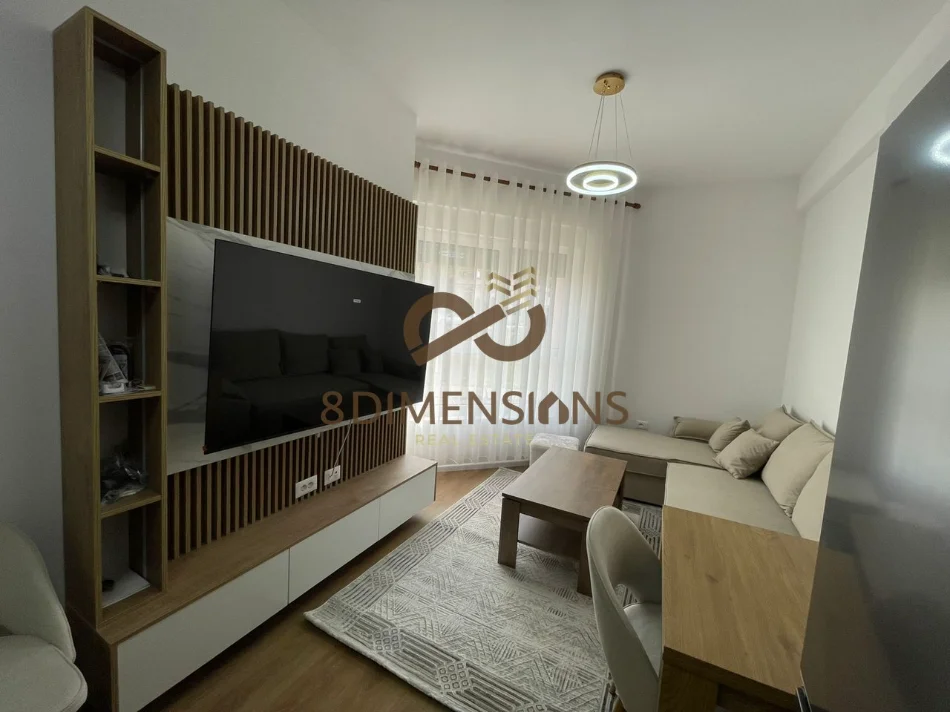 Tirane, jepet me qera apartament 1+1 Kati 3, 55 m² 450 € (ali demi)