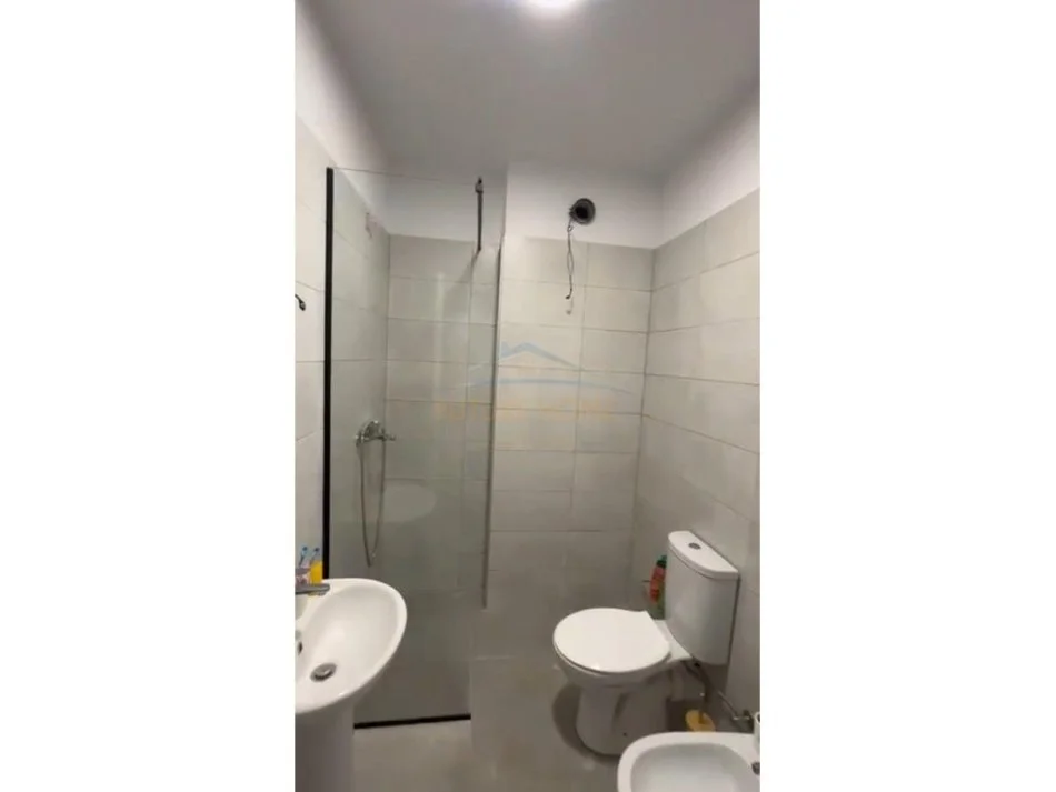 Durres, shitet apartament 1+1+Ballkon Kati 3, 56 m² 85.000 € (Golem, Durres)