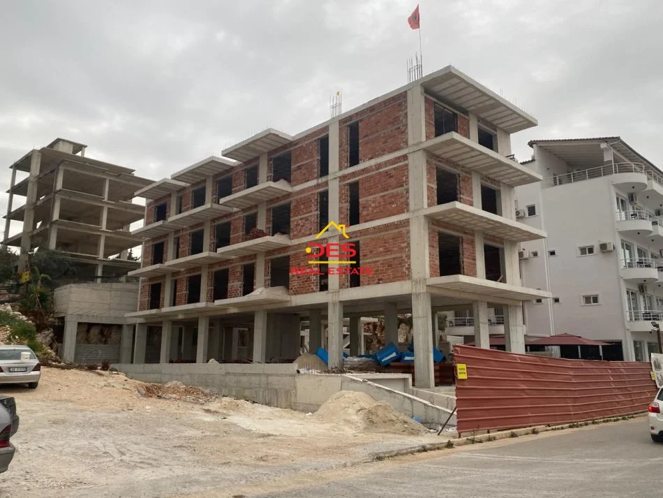 Sarande, shitet apartament 2+1+Ballkon Kati 3, 100 m² (Sarandë)