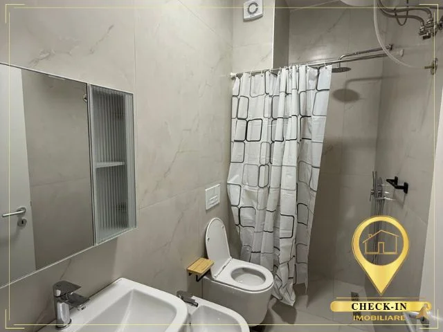 Tirane, jepet me qera apartament 1+1 Kati 5, 50 m² 430 € (Rezidenca Kadiu)